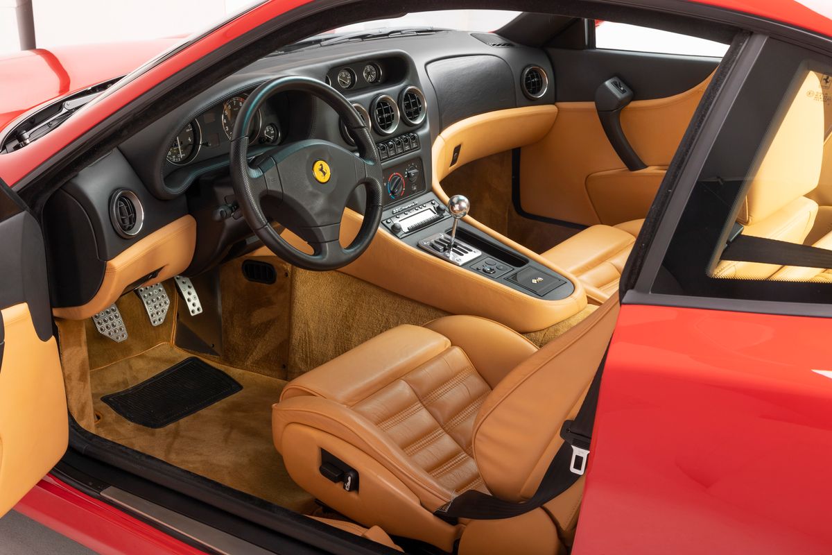 2001 Ferrari 550