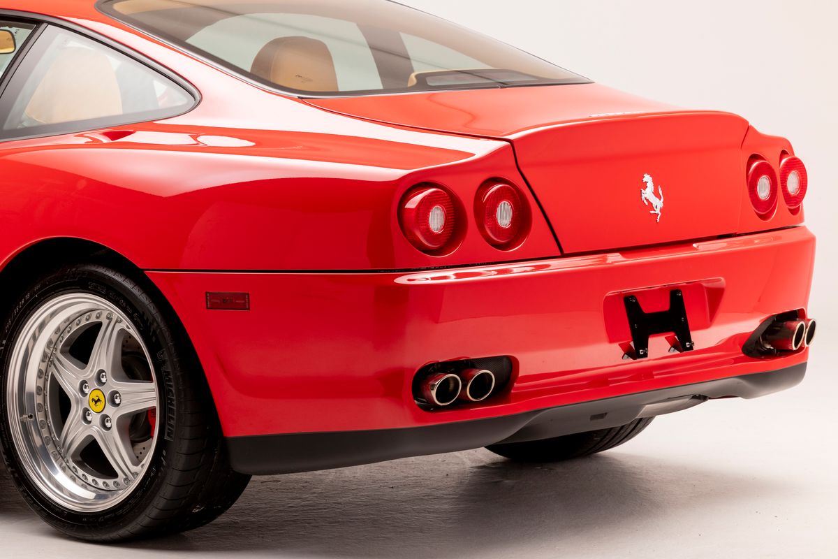 2001 Ferrari 550