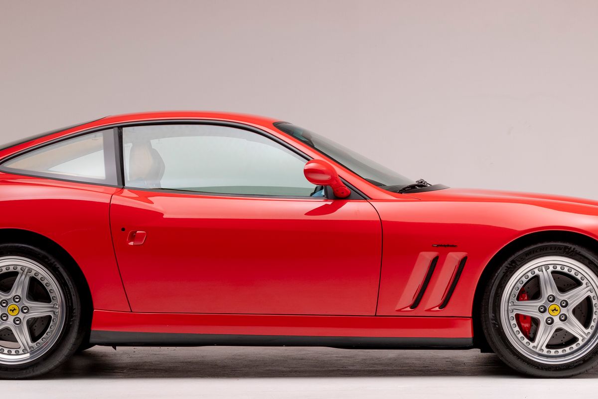 2001 Ferrari 550