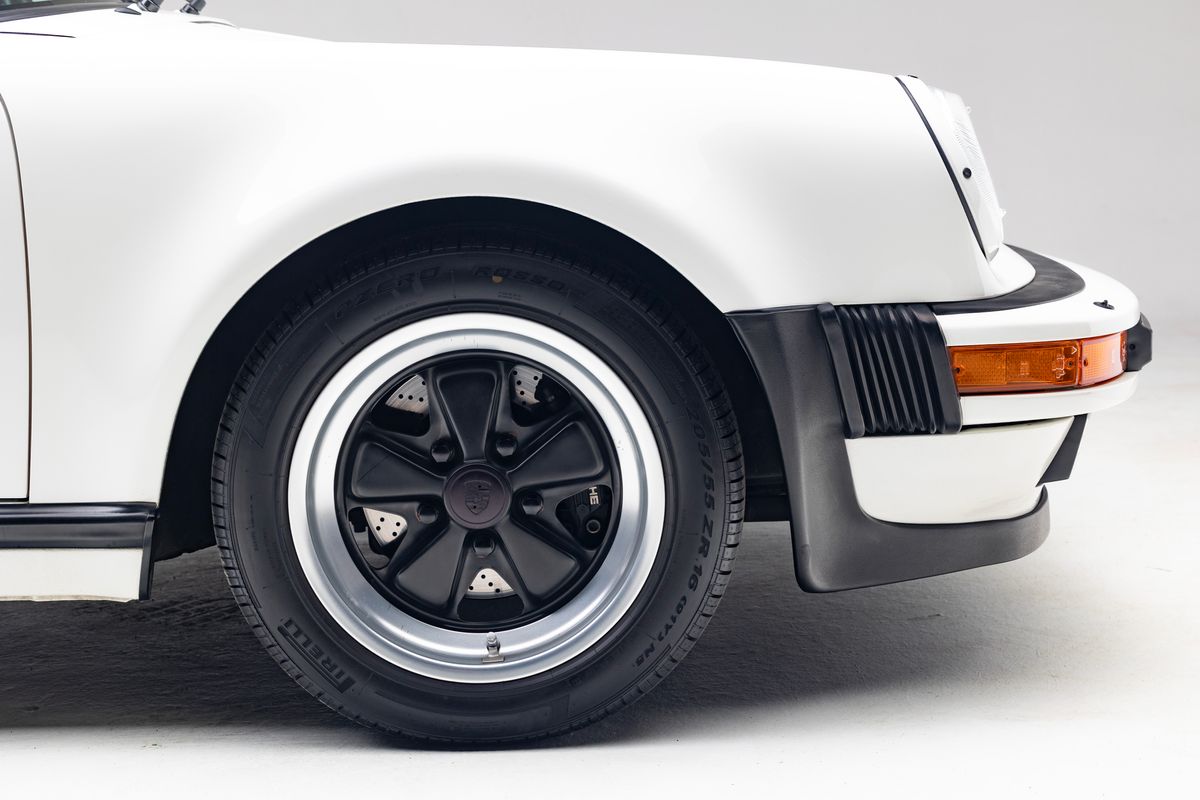 1989 Porsche 911 Turbo