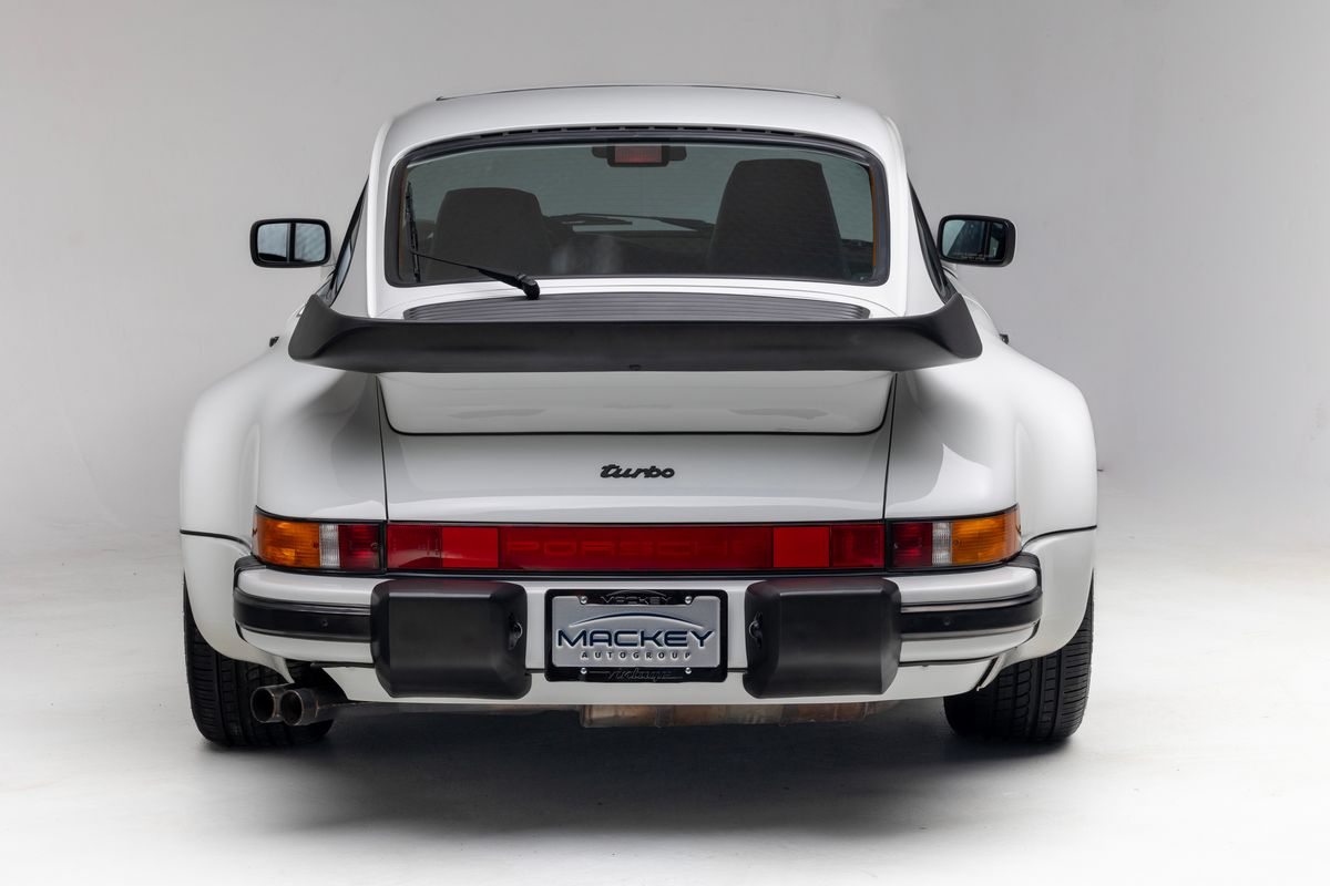 1989 Porsche 911 Turbo
