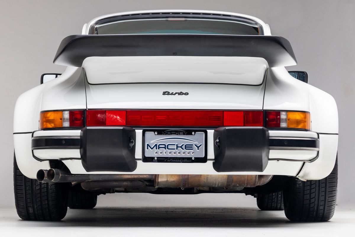 1989 Porsche 911 Turbo