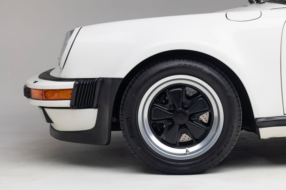 1989 Porsche 911 Turbo