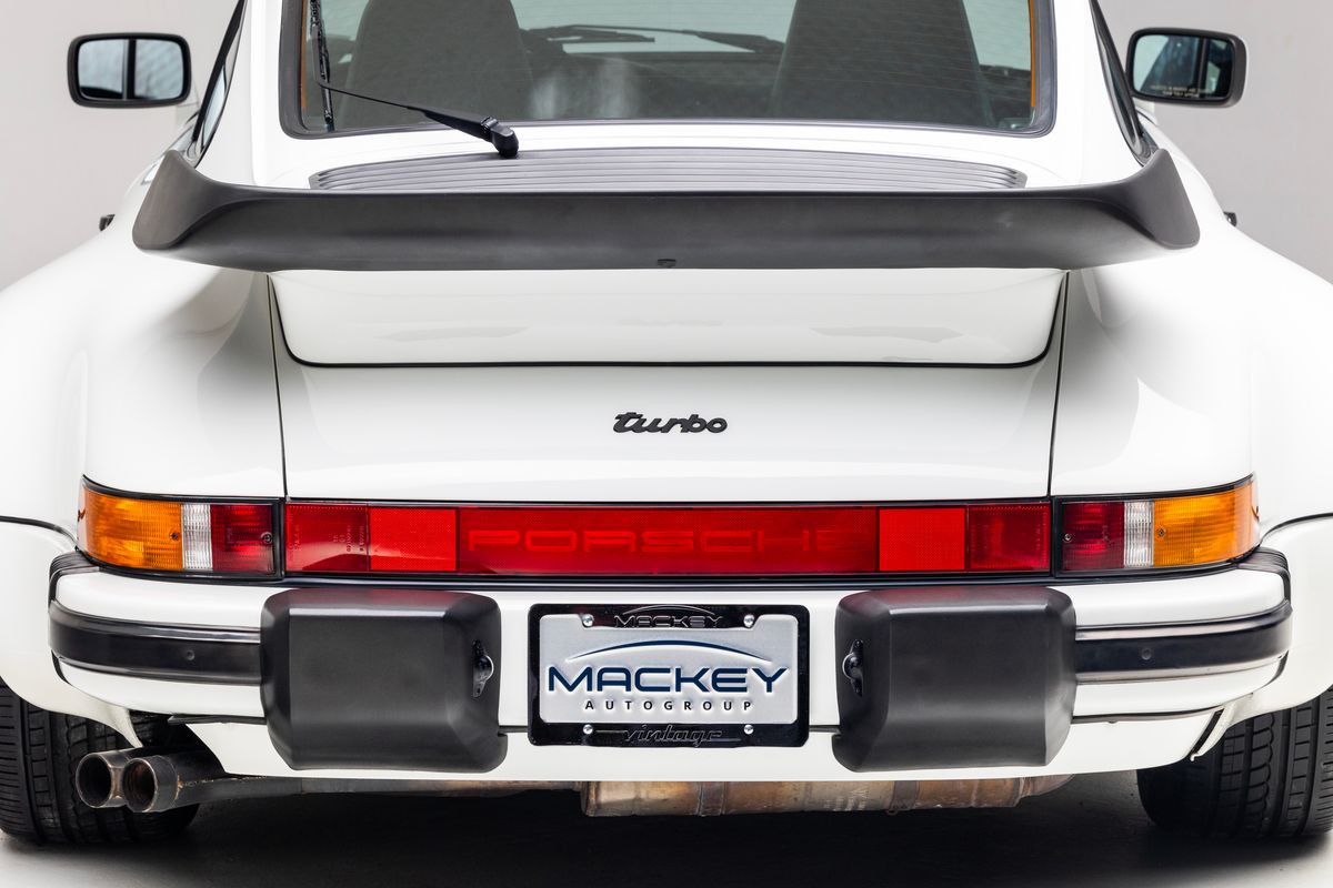 1989 Porsche 911 Turbo