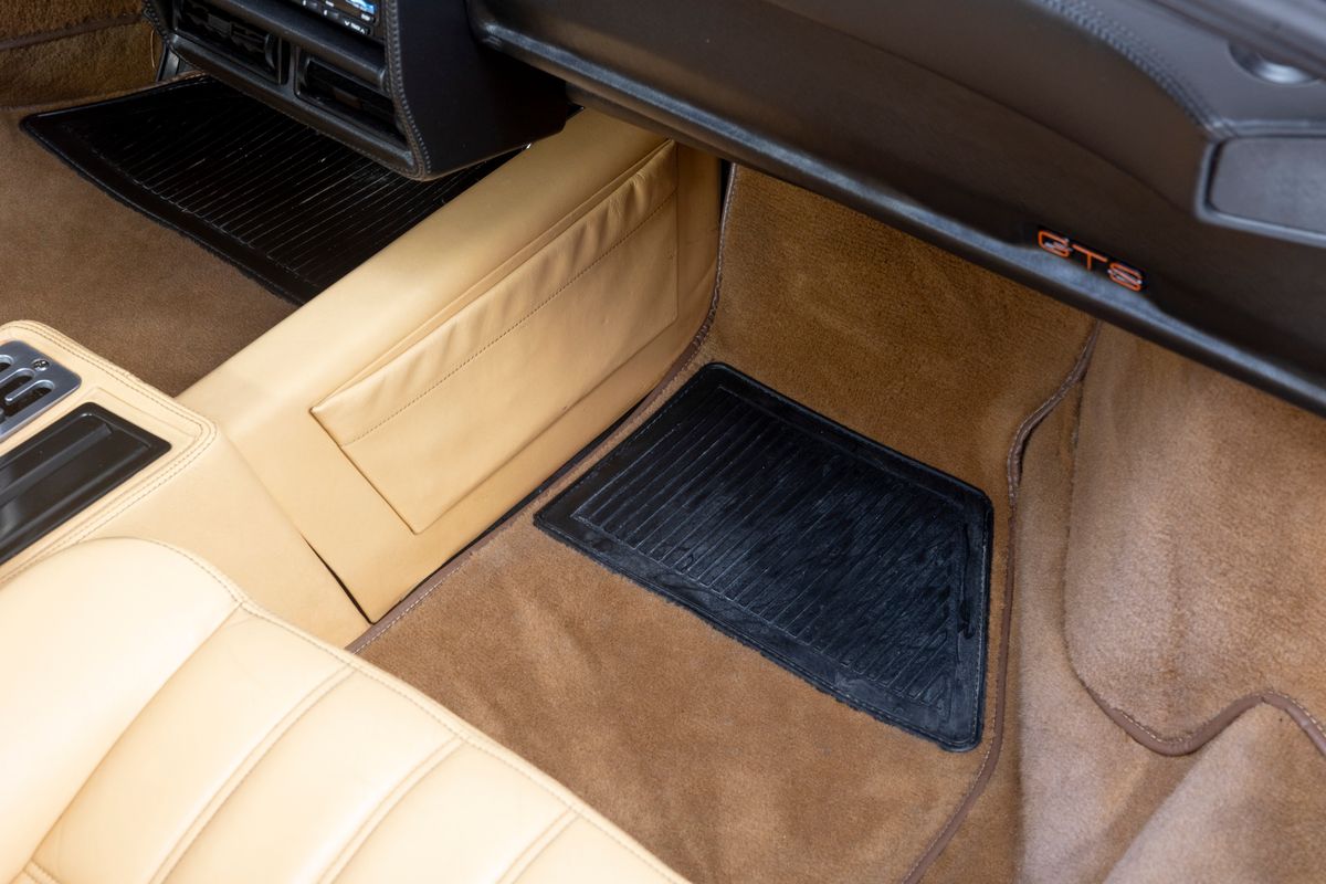 1986 Ferrari 328GTS