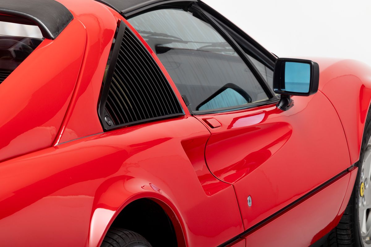 1986 Ferrari 328GTS