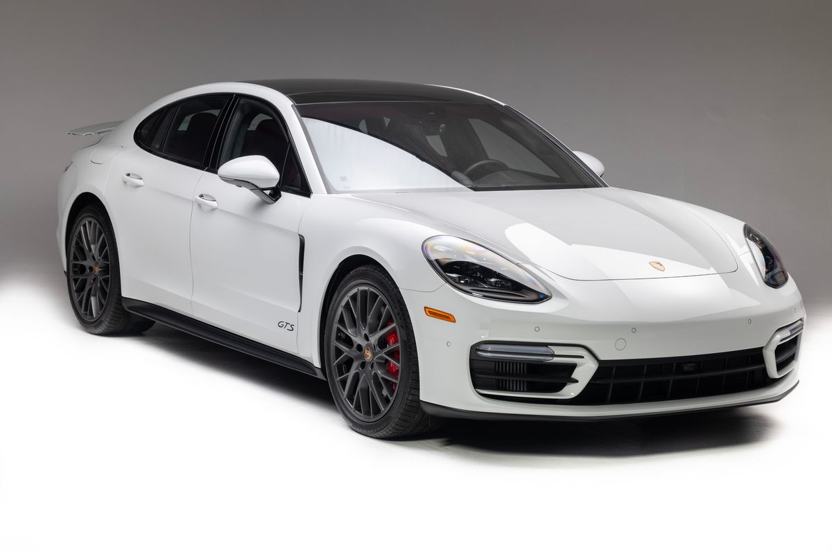 2021 Porsche Panamera GTS