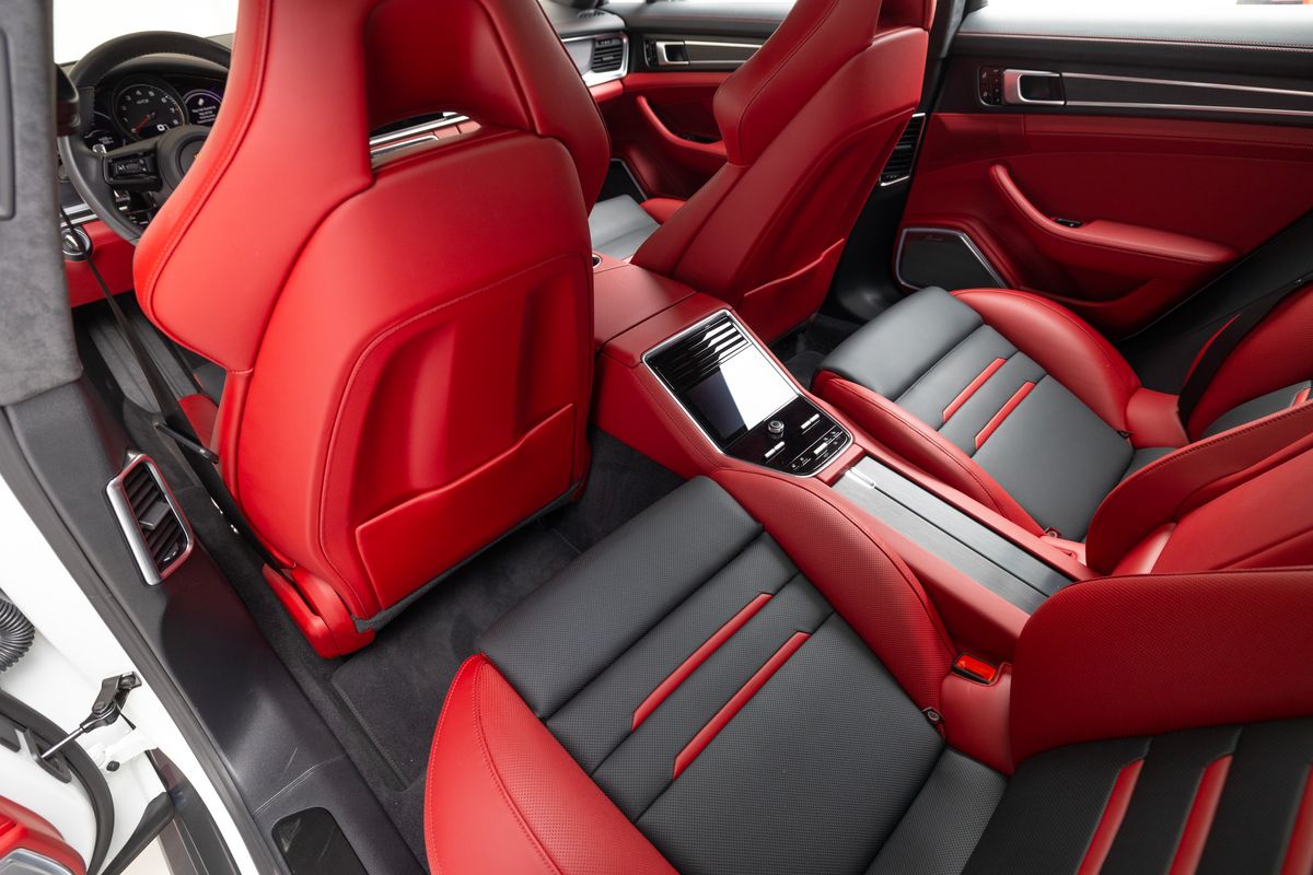 2021 Porsche Panamera GTS