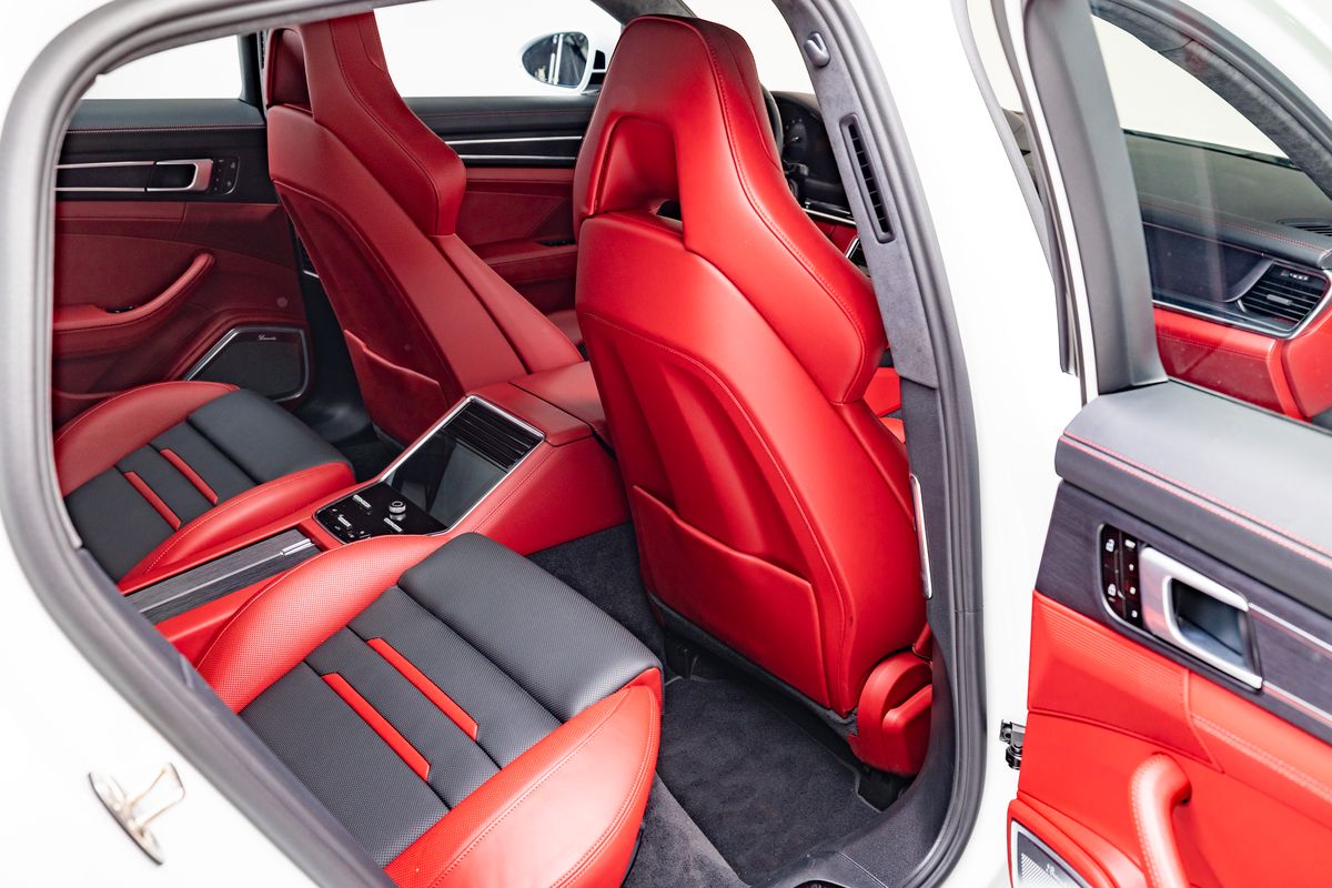 2021 Porsche Panamera GTS