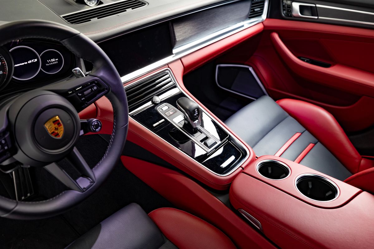 2021 Porsche Panamera GTS