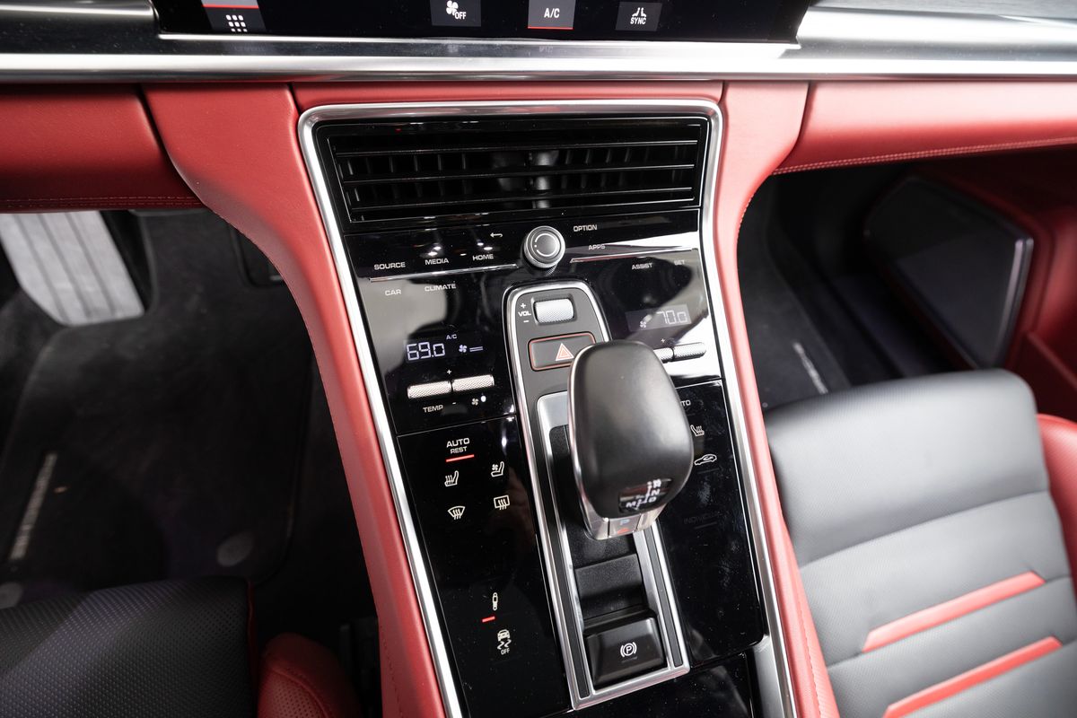 2021 Porsche Panamera GTS